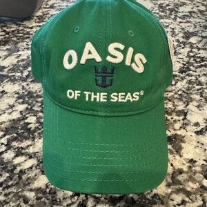 New Oasis of the Seas Green Cap